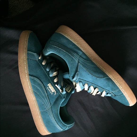 Cream Adidas, Purple Adidas,and Pumas - Picture 2 of 4